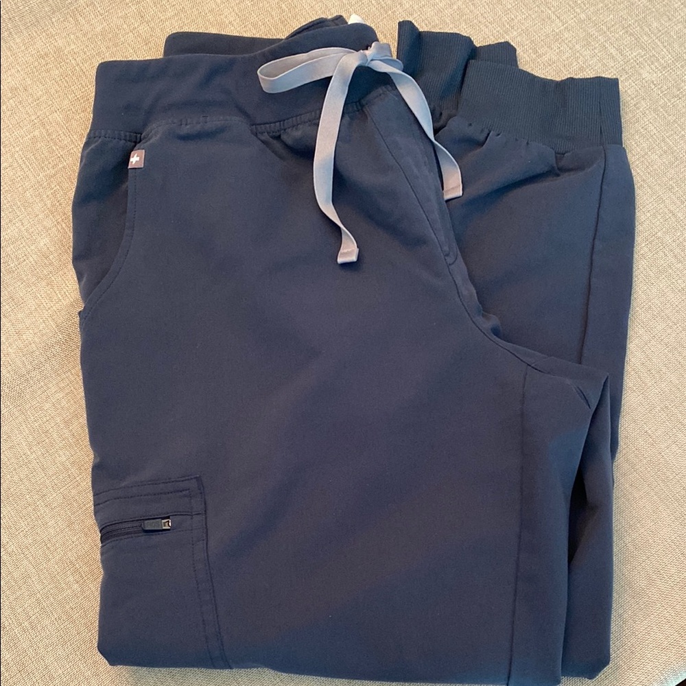 Figs Zamora Jogger 
Dark Harbor is a Core Color 
Size Petite Large 
EUC